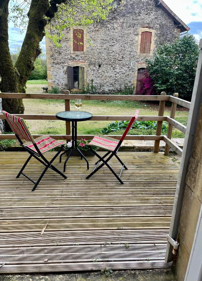 Maison De Mags & Mags Willow Room Lanouaille Esterno foto